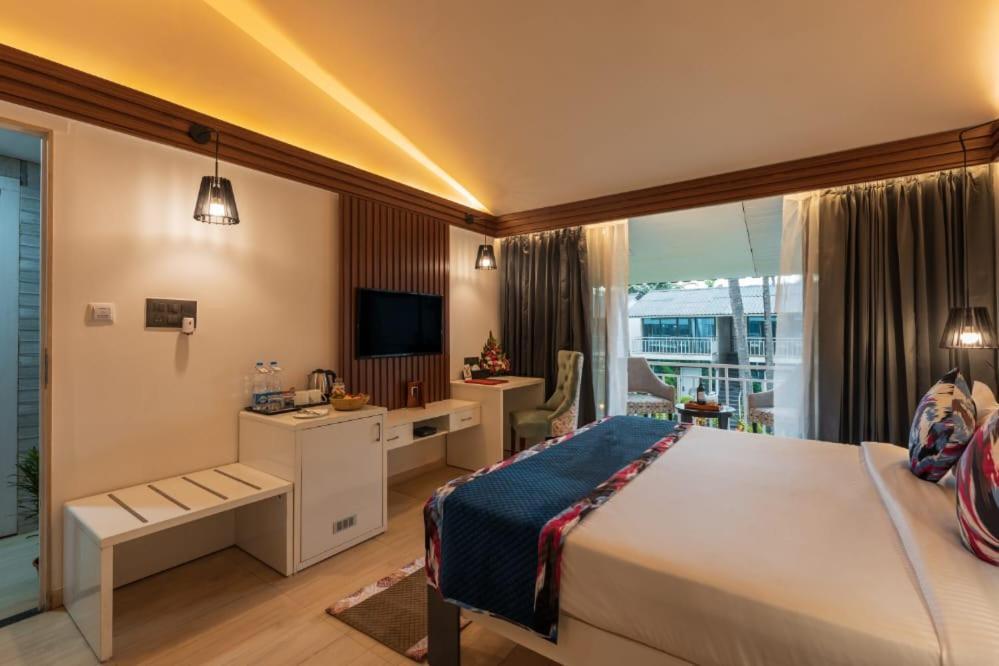 Foxoso La Beach Resort & Spa 올드 고아 외부 사진
